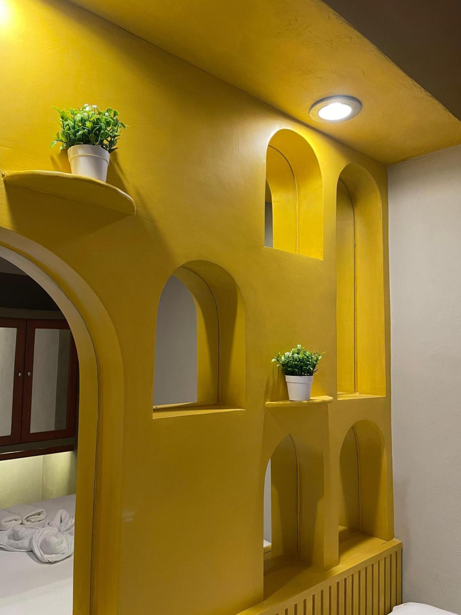 Hostal Poquito A Poquito Вальядолід Екстер'єр фото